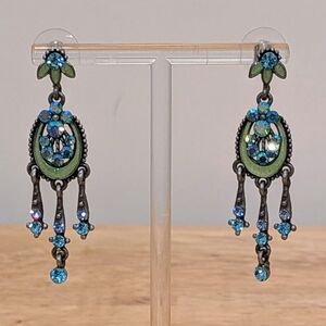EUC Vintage Y2K Fairycore Dangle Earrings with Sparkly Blue Stones